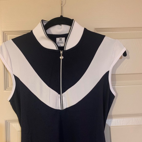 NWOT Daily Sports Navy Blue/White Golf Dress sz S - Picture 2 of 6